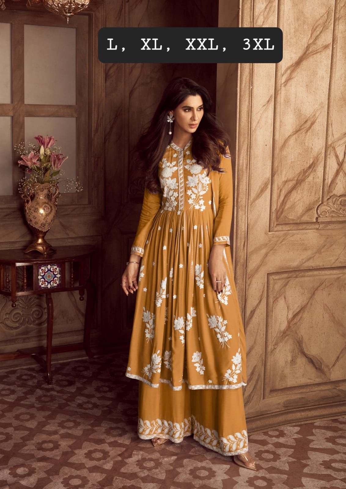 Kurti with Plazzo in Chikankari Embroidery