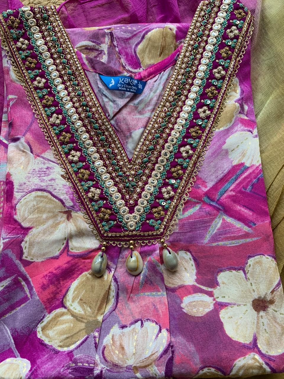 Kurti Pant Dupatta Set Pink