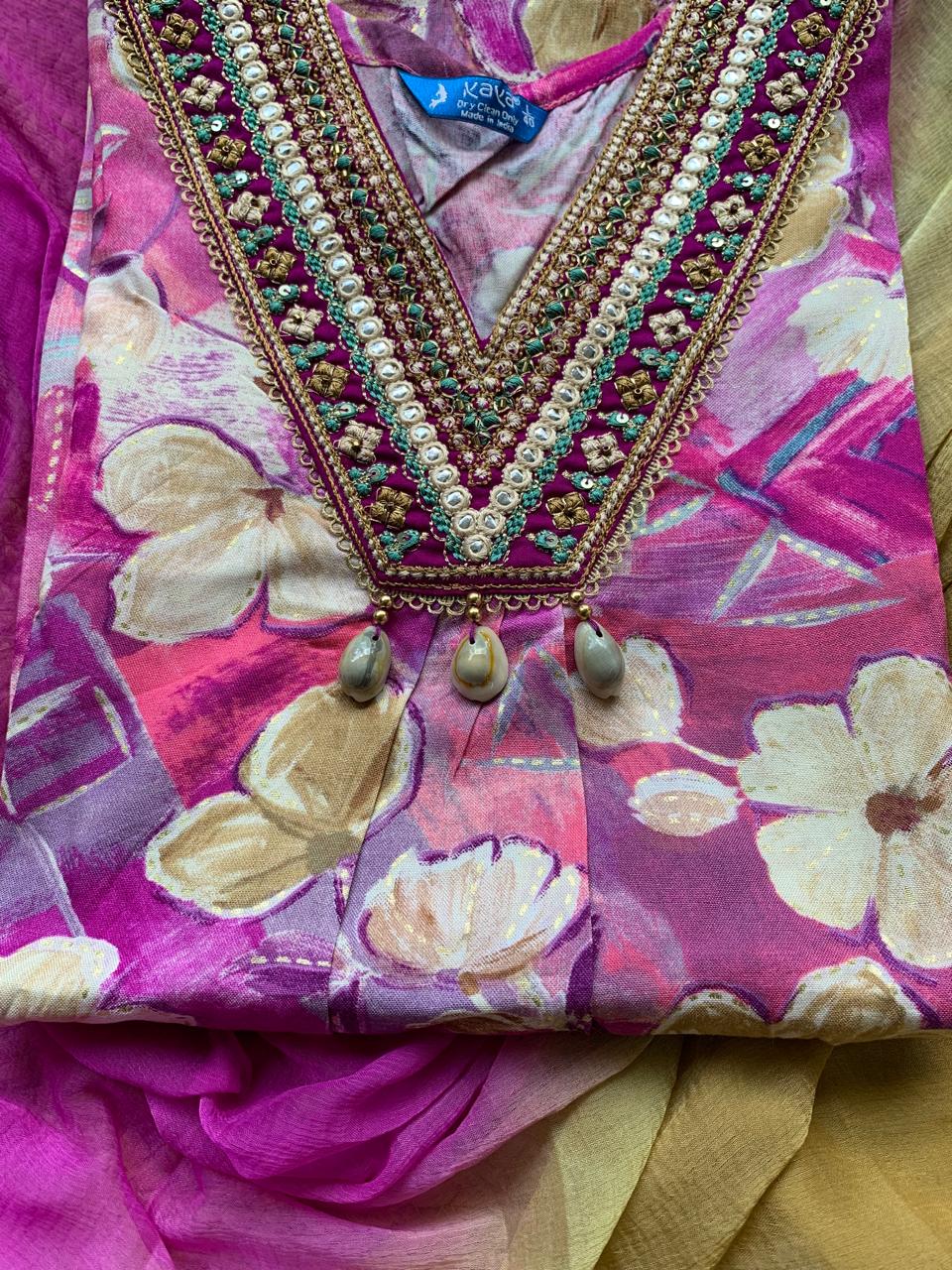 Kurti Pant Dupatta Set Pink