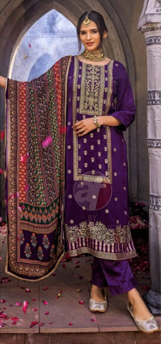 PURE NATURAL CREPE WITH HEAVY JACQUARD